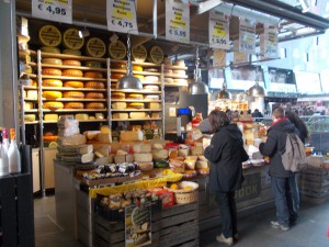 Käse in der Markthalle
